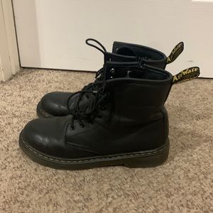 Dr Martens black lace up work combat air wave boots 5